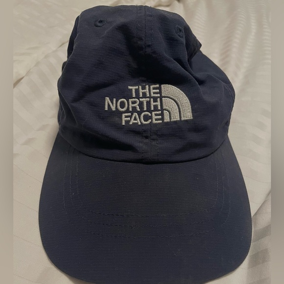 The North Face Navy blue hat - Picture 2 of 4